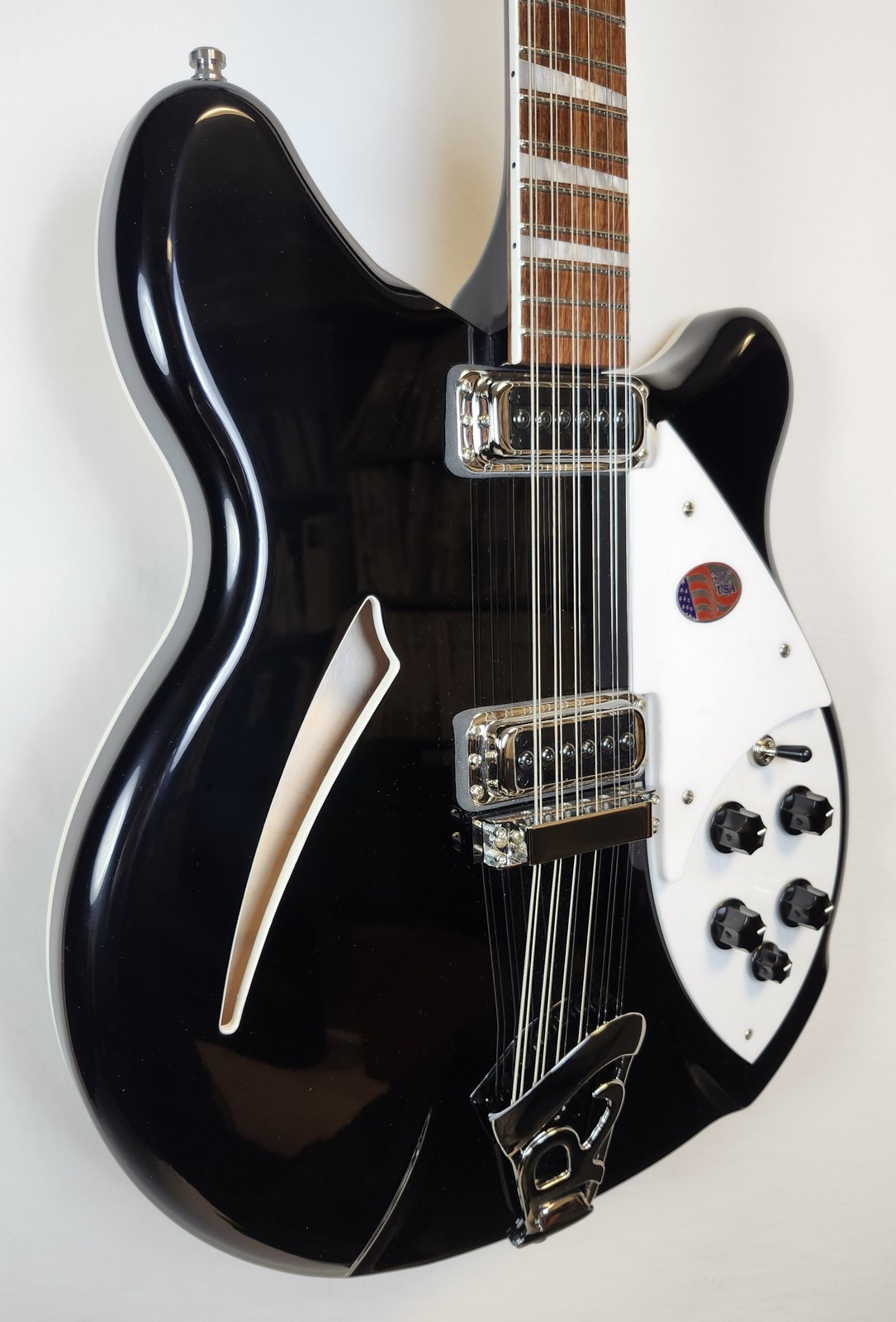 Rickenbacker 360 Jetglo 12-String Semi-Hollow Guitar, Stereo, HSC