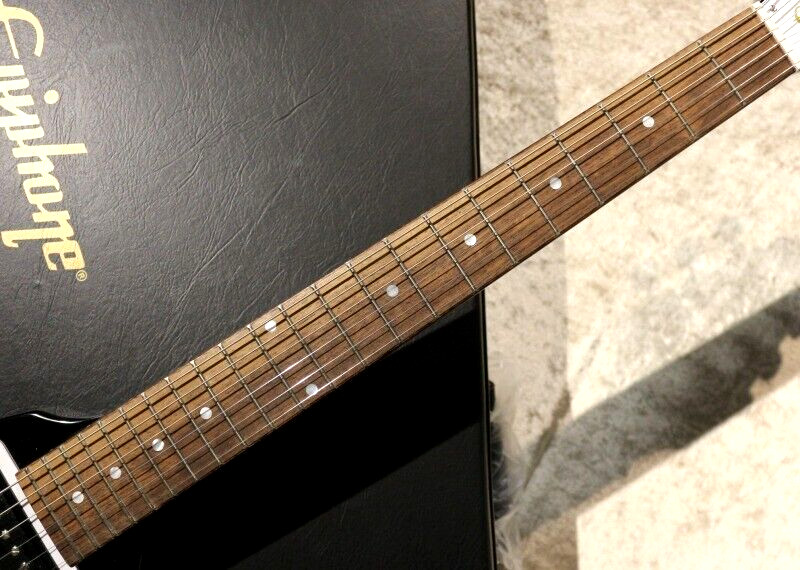 Epiphone Kirk Hammett 79 Flying V Ebony Electric Guitar From Japan