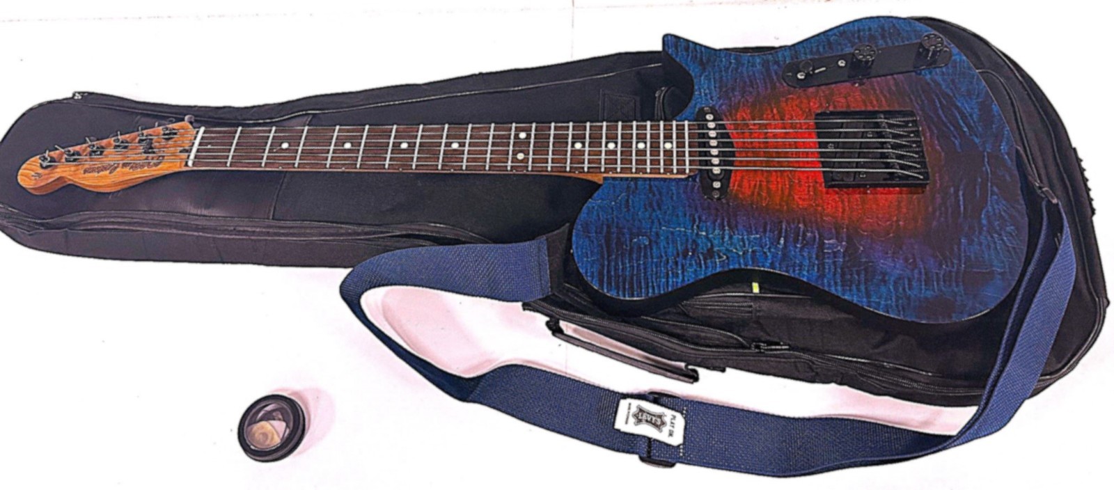 Custom Hot Rodded tele size single cutaway – ”Zeus style” guitar.
