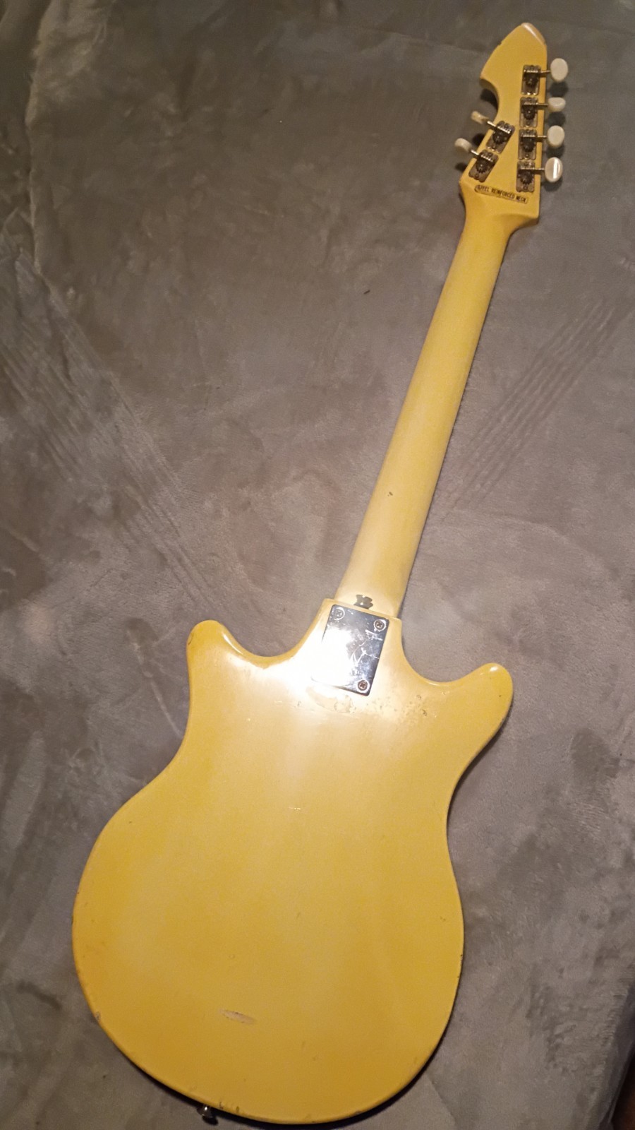 1966 Teisco Del Rey ET-300 Banana Yellow Electric Guitar