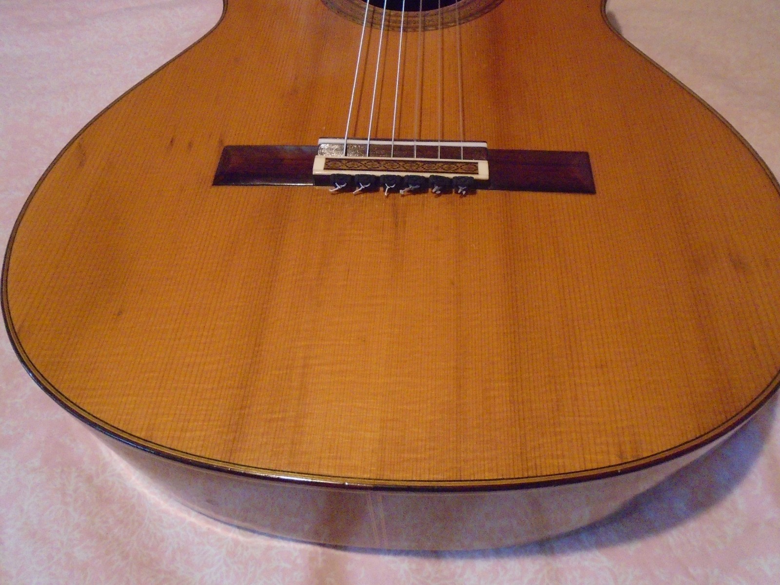 1963 Masaru Kohno classical guitar