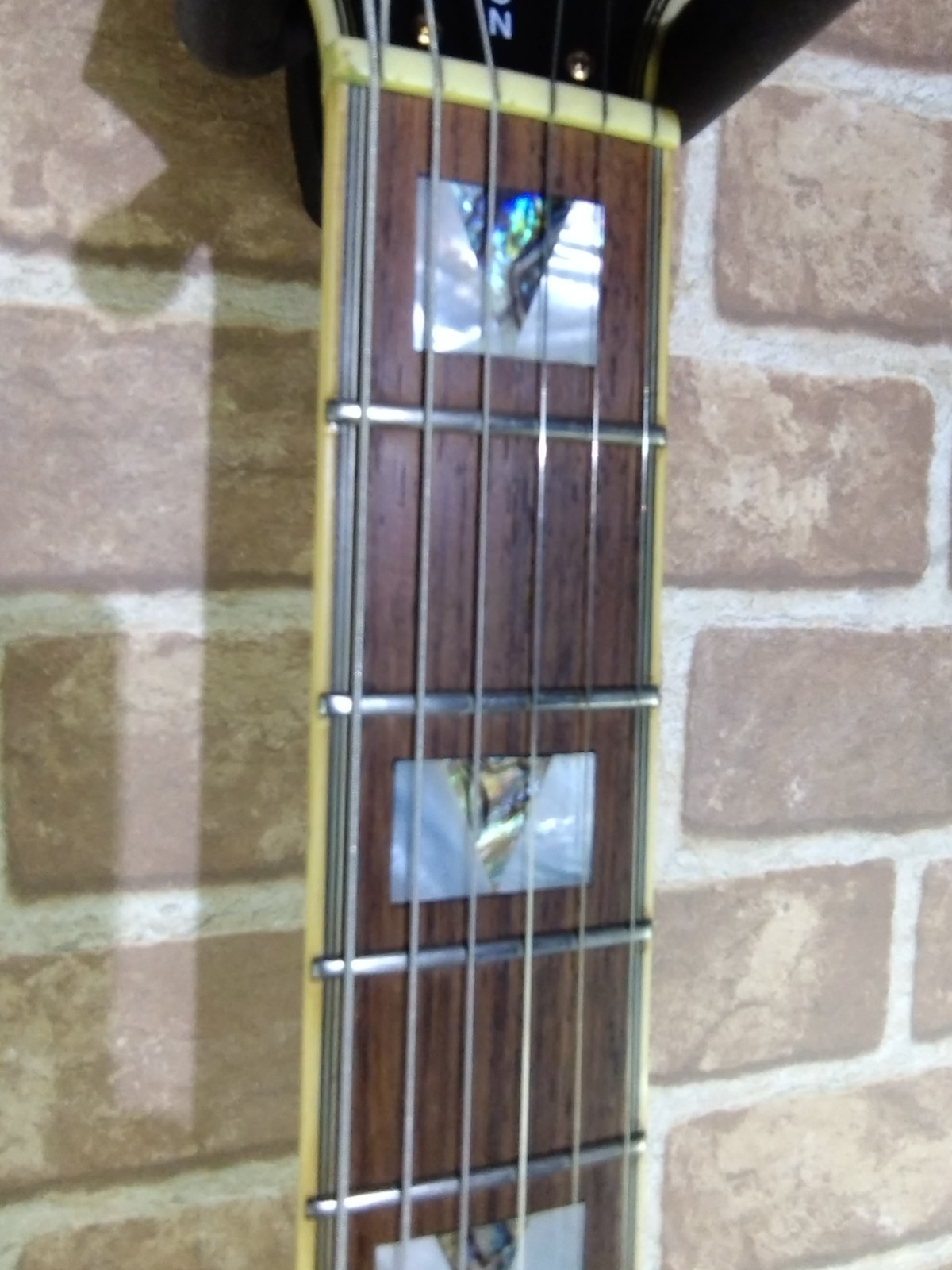 EPIPHONE SHERATON-II VS semi-acoustic electric guitar