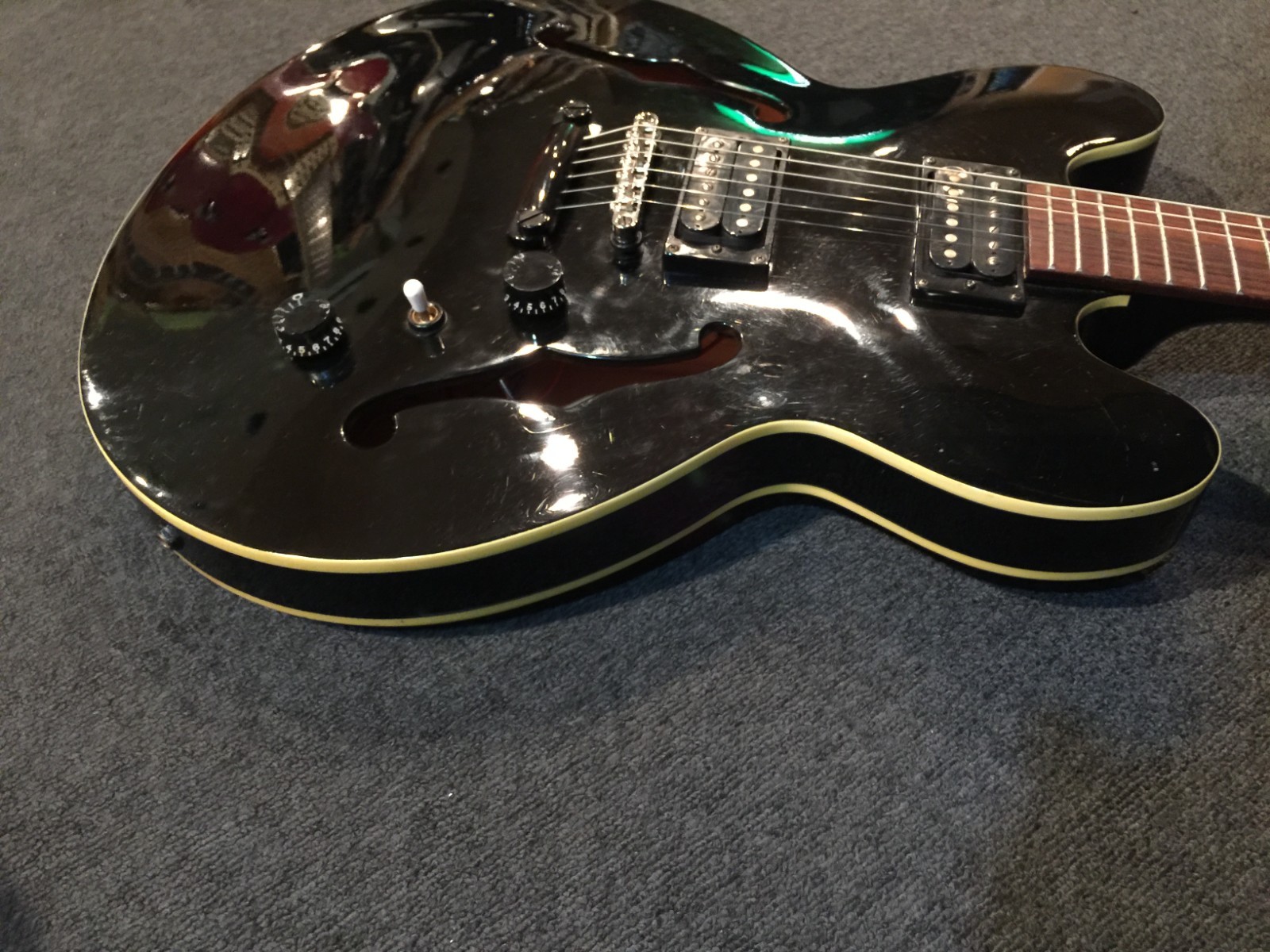 No.043125 Epiphone DOT STUDIO BLK EX