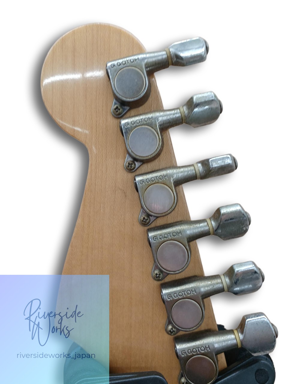 FENDER JAPAN Electric Guitar STS-550