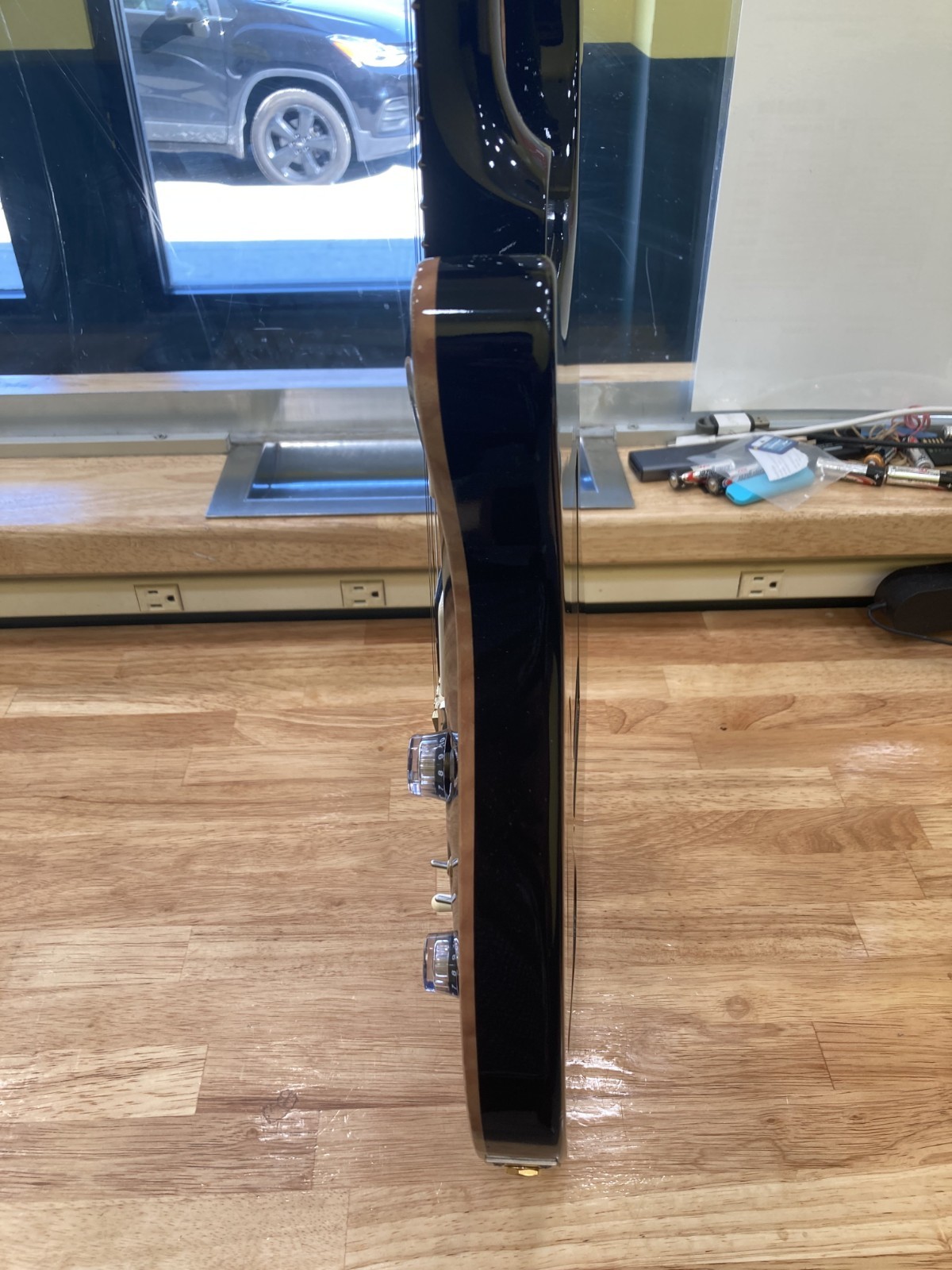 PRS 35TH ANNIVERSARY CUSTOM 24 WITH 10 TOP IN CHARCOAL BURST-GREAT CONDITION!!!