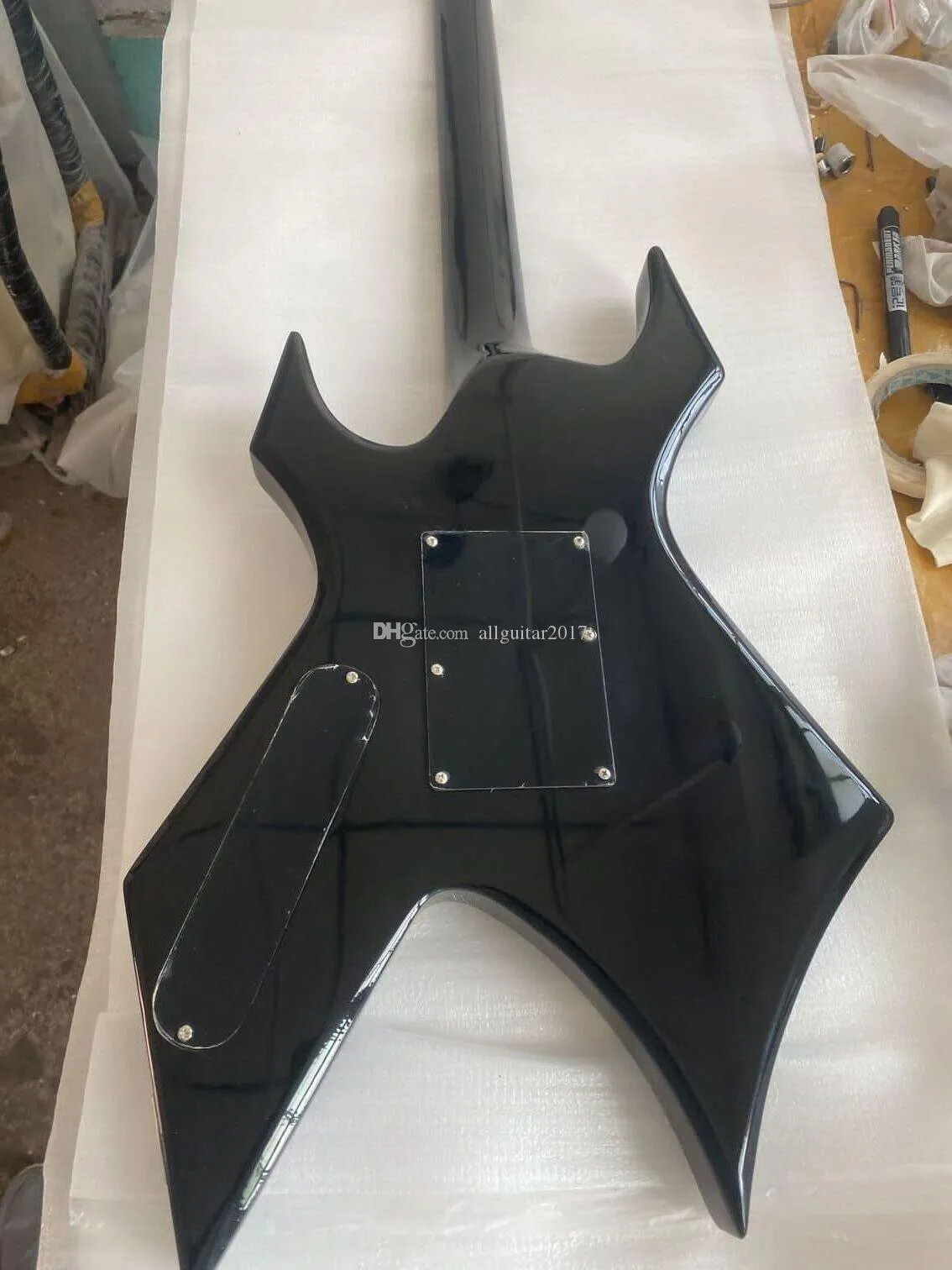 Custom Revenge Cracked Mirror Electric Guitar Diamond Inlay Black Hardware