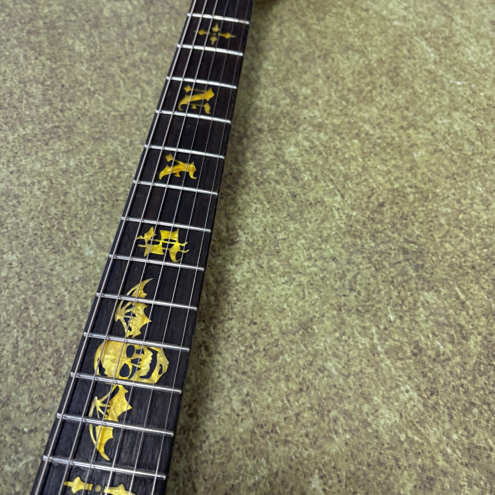 Custom Synyster Gates Electric Ｇuitar Rosewood Fingerboard With FR Bridge