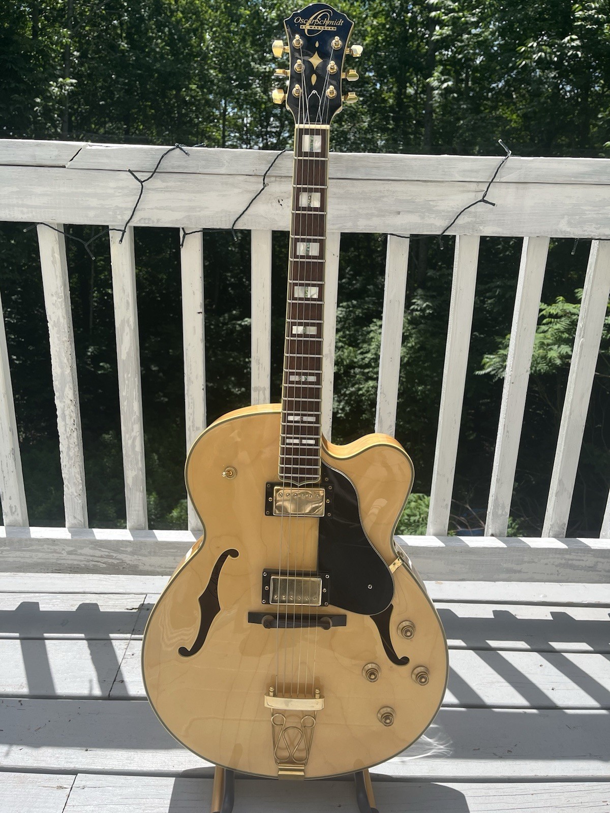 Oscar Schmidt OE40/N Hollowbody Jazz Guitar – Natural Maple Finish w/ Kaces Bag