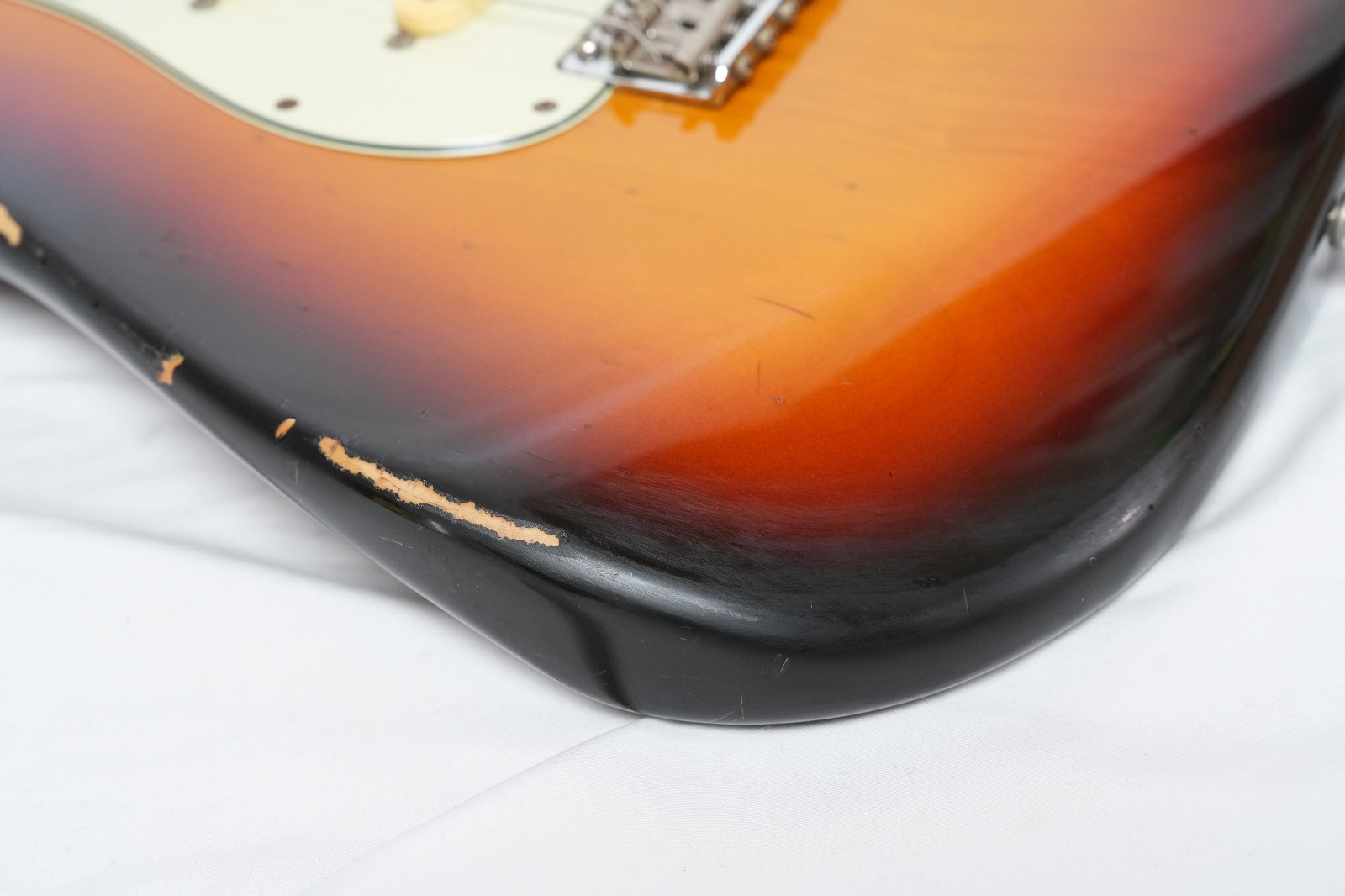 Fender Japan ST62-70TX Stratocaster 3TS (Relic finish) 1993-1994 Fujigen made