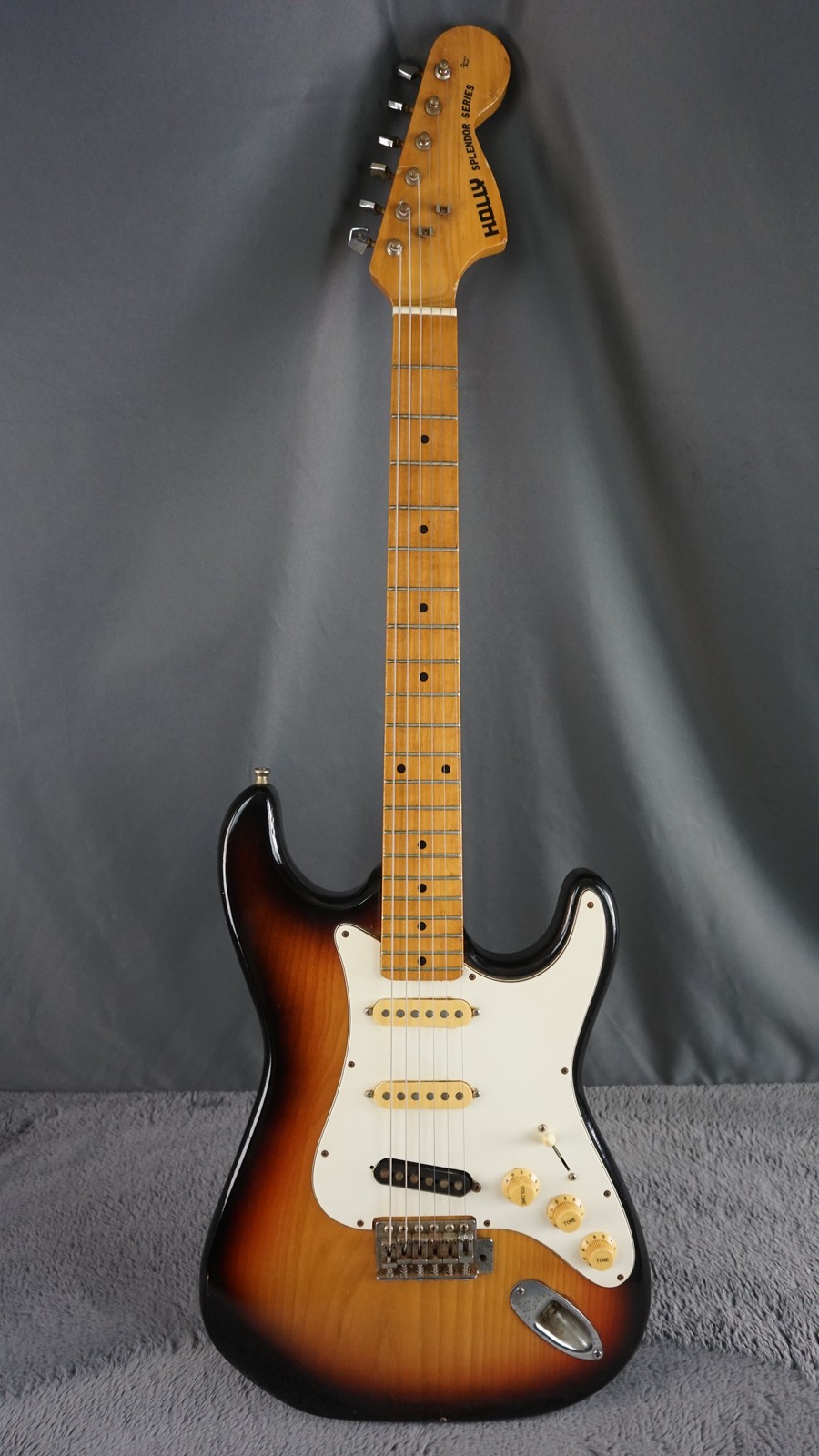 Holly Splendor Series S-Style – Tobacco Burst Tomson MIJ