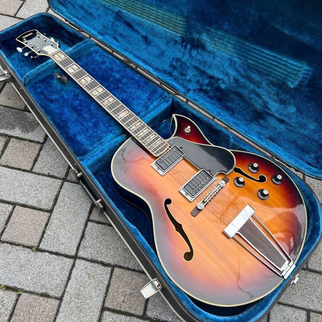 YAMAHA AE-11 Full Acoustic Electric Guitar Vintage Japan Made w/ Hard Case