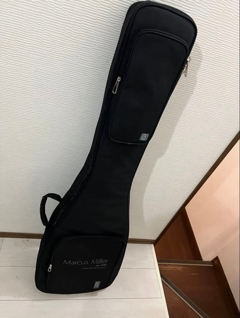 Sire V7 Vintage Ash 4St 2Nd Gen Genuine Case Included