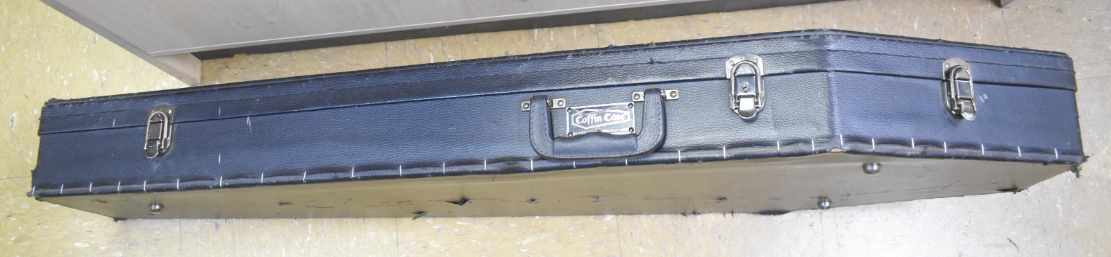 SCHECTER DIAMOND SERIES C-1 ELITE ELECTRIC GUITAR with Coffin Case