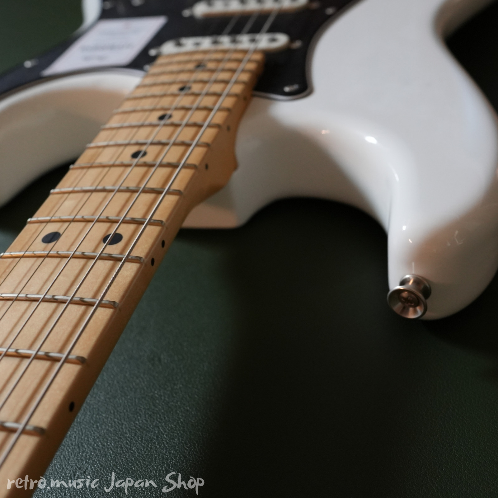 Fender Made in Japan Hybrid II Stratocaster Maple Arctic White Electric Guitar