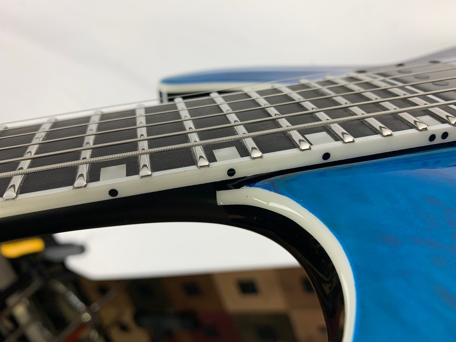 ESP E-II Horizon NT-II Blue-Purple Gradation Electric Guitar + Hard Case B-Stock