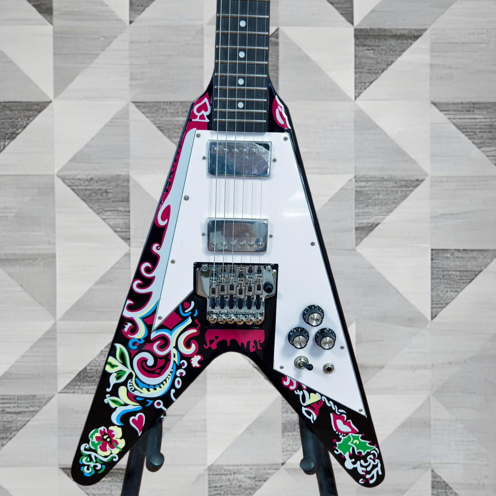 US Ship Flying V Shape Electric Guitar Floral Graffiti Paint Chrome Hardware