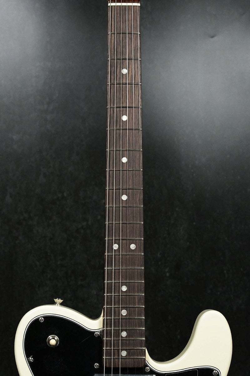 Fender American Vintage II 1977 Telecaster Custom Olympic White