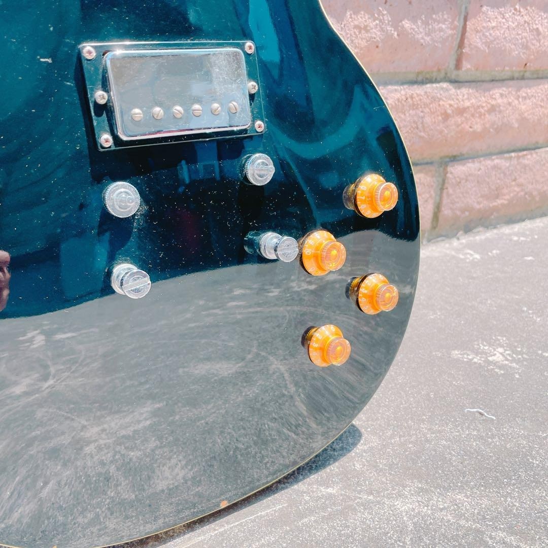 Legend electric guitar black Les Paul Bocchi the Rock