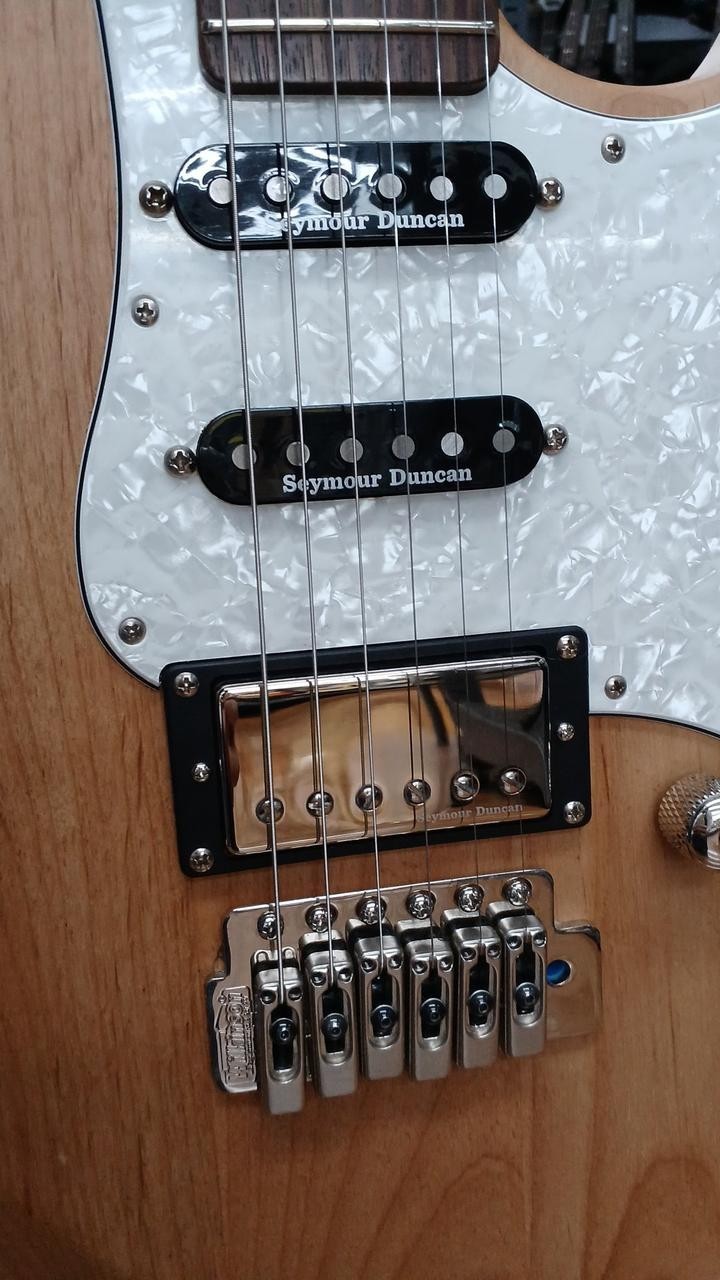 (YAMAHA) PAC612VIIX Used Alder body Maple neck Rosewood fingerboard w/Gig case