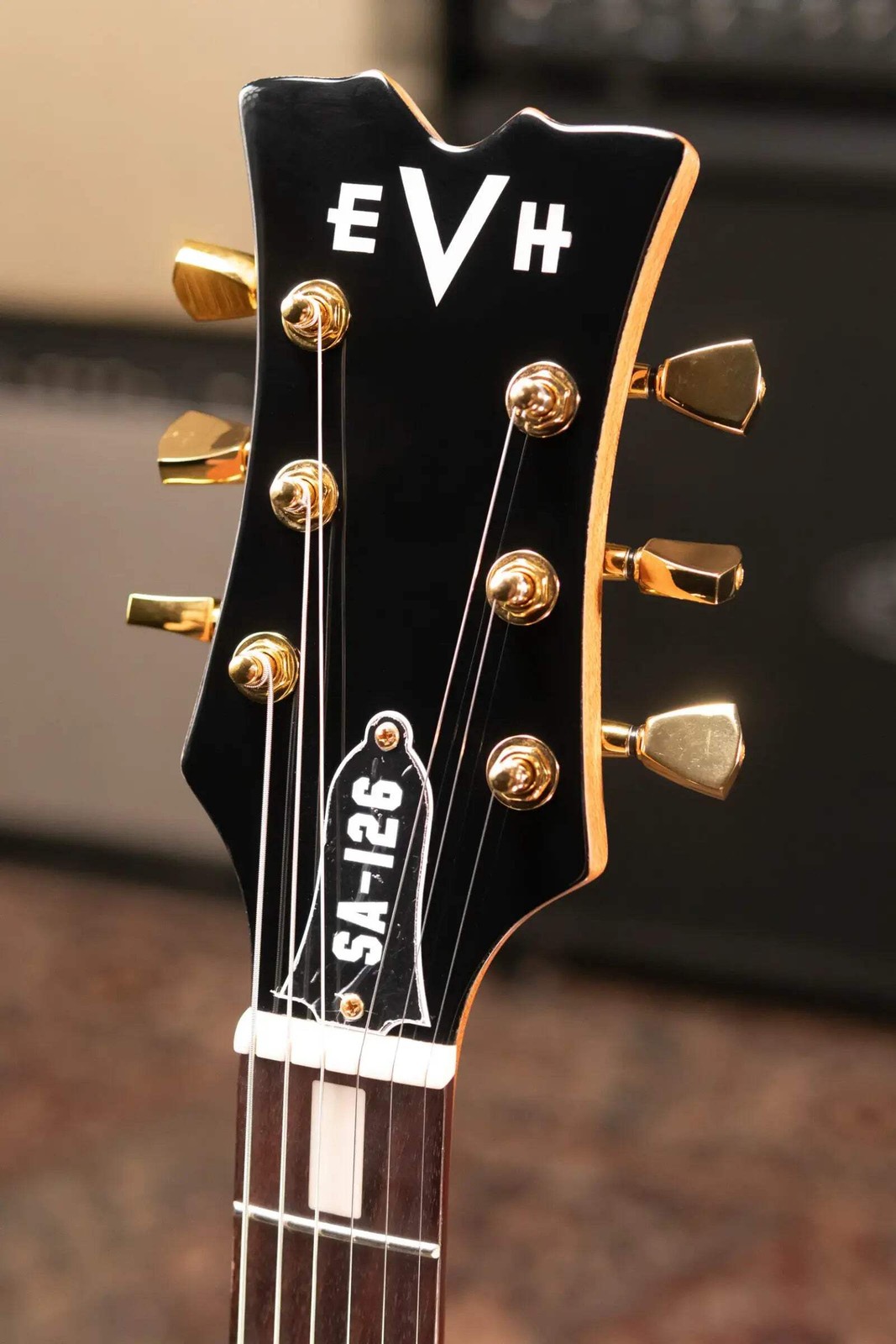 EVH SA-126 Standard Semi-Hollow Electric Guitar – Wine Red