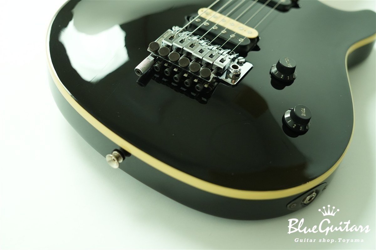 Peavey Wolfgang USA 1997 – Black Used Electric Guitar 1997