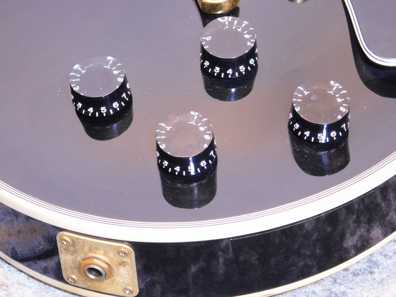 Gibson Les Paul Custom Ebony Black 1998 Electric Guitar
