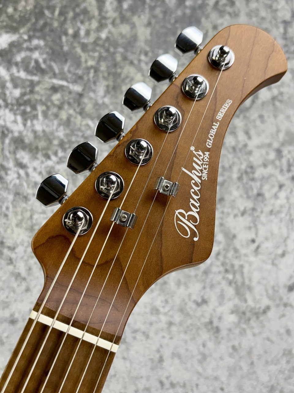 Bacchus BSH-900ASH RSM Electric Bass Guitar 4.09kg Used