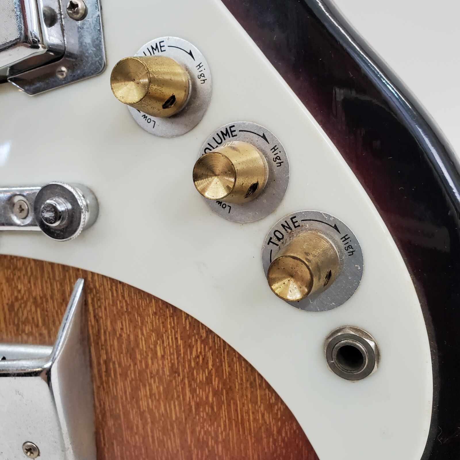 Vintage (60’s) MIJ Victoria Zen-on Electric Guitar w/Unique Single Coil PUP’s