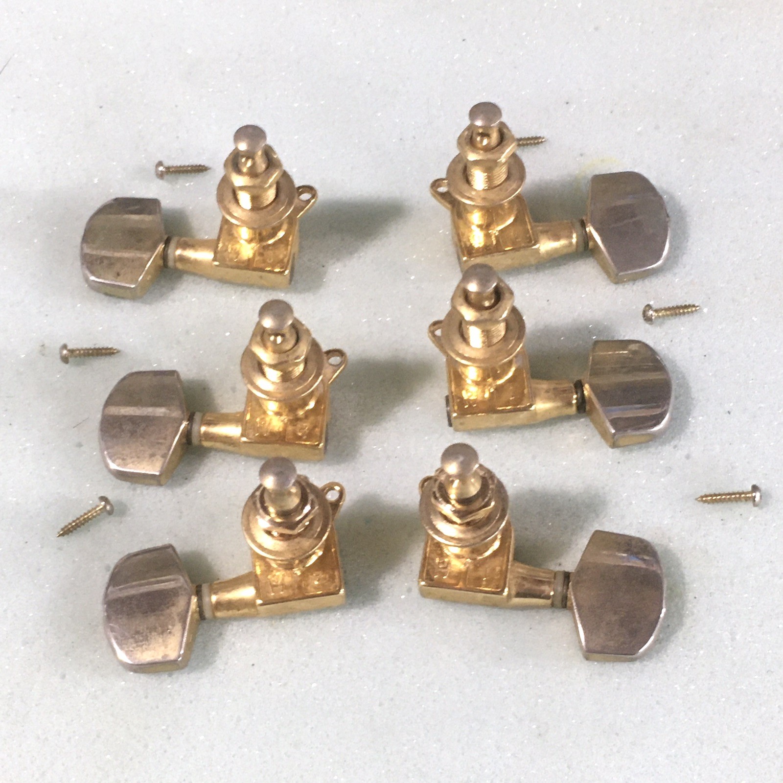 Vintage Charvel Korea Electric Bolt On Guitar Tuners 3×3 Natural Aged Gold RARE!
