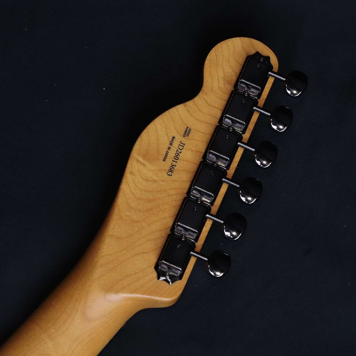 Fender / Hybrid II 2026 Collection Telecaster Satin Metallic – Matte Champagne M