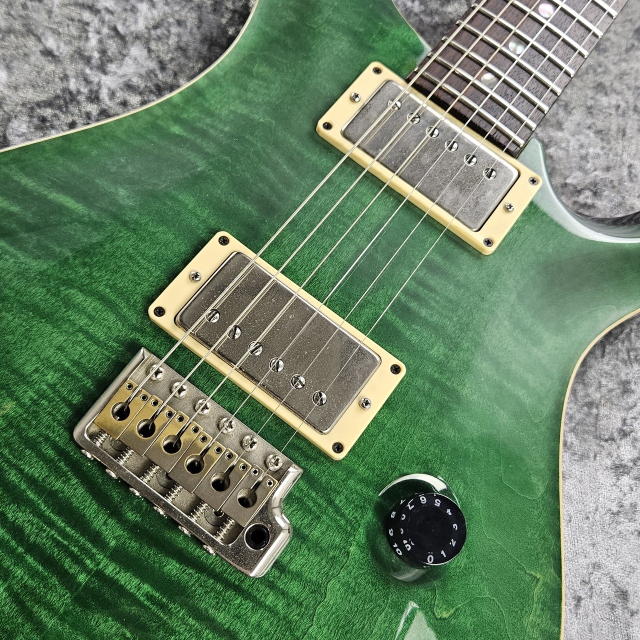 Paul Reed Smith(prs) CE 22 BOLT-ON MAPLE-TOP -EMERALD GREEN- Used [AUTH]