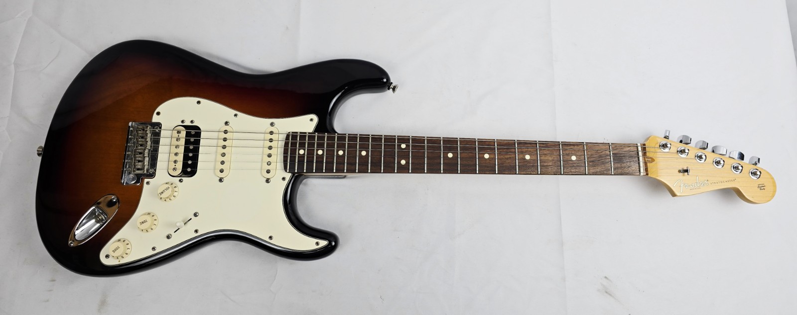 Fender American Standard Stratocaster HSS Shawbucker 2015 USA Sunburst with Case