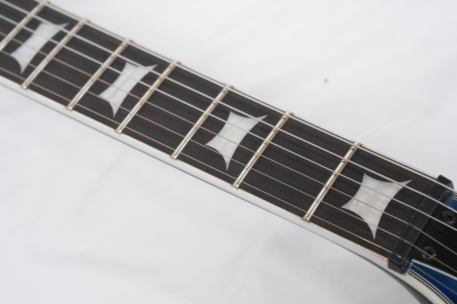 DEAN ICON SELECT Flame Top Ocean Burst, excellent condition, 2019 model