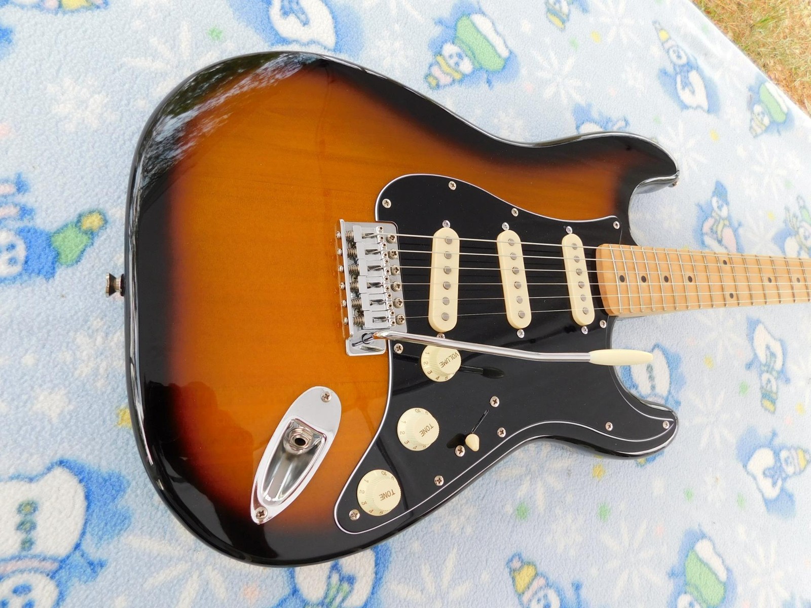 Squier “Custom Shack ” Strat, Alnico 5 Pickups, Custom Wiring,Capacitor Upgrade