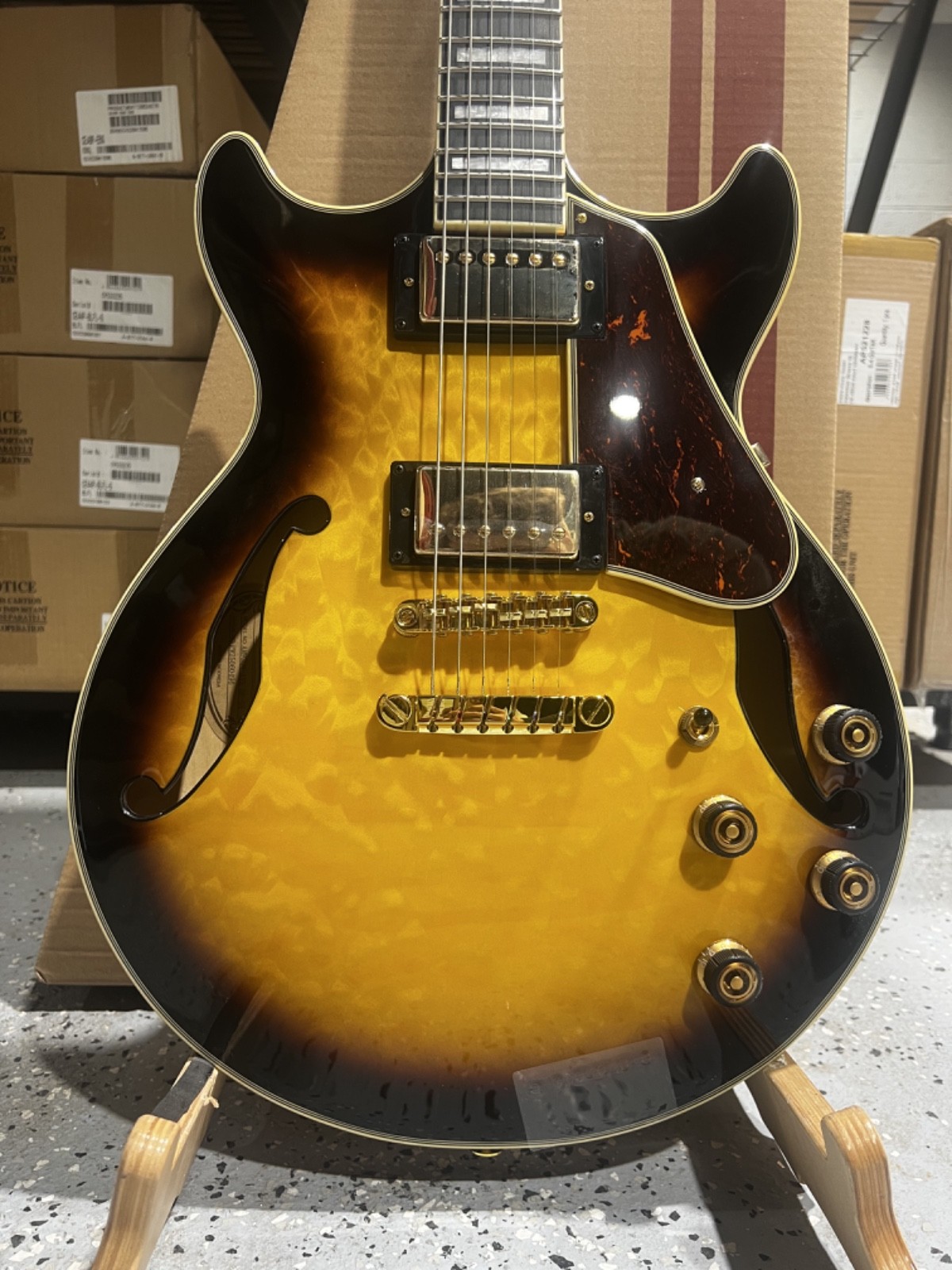 Ibanez Artcore Expressionist AM93QM Semi-hollow Electric Guitar – Antique Yellow