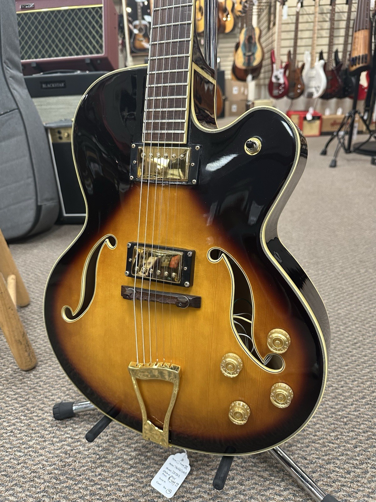 Tanglewood (No Label) Hollow-Body Archtop Electric Guitar Sunburst
