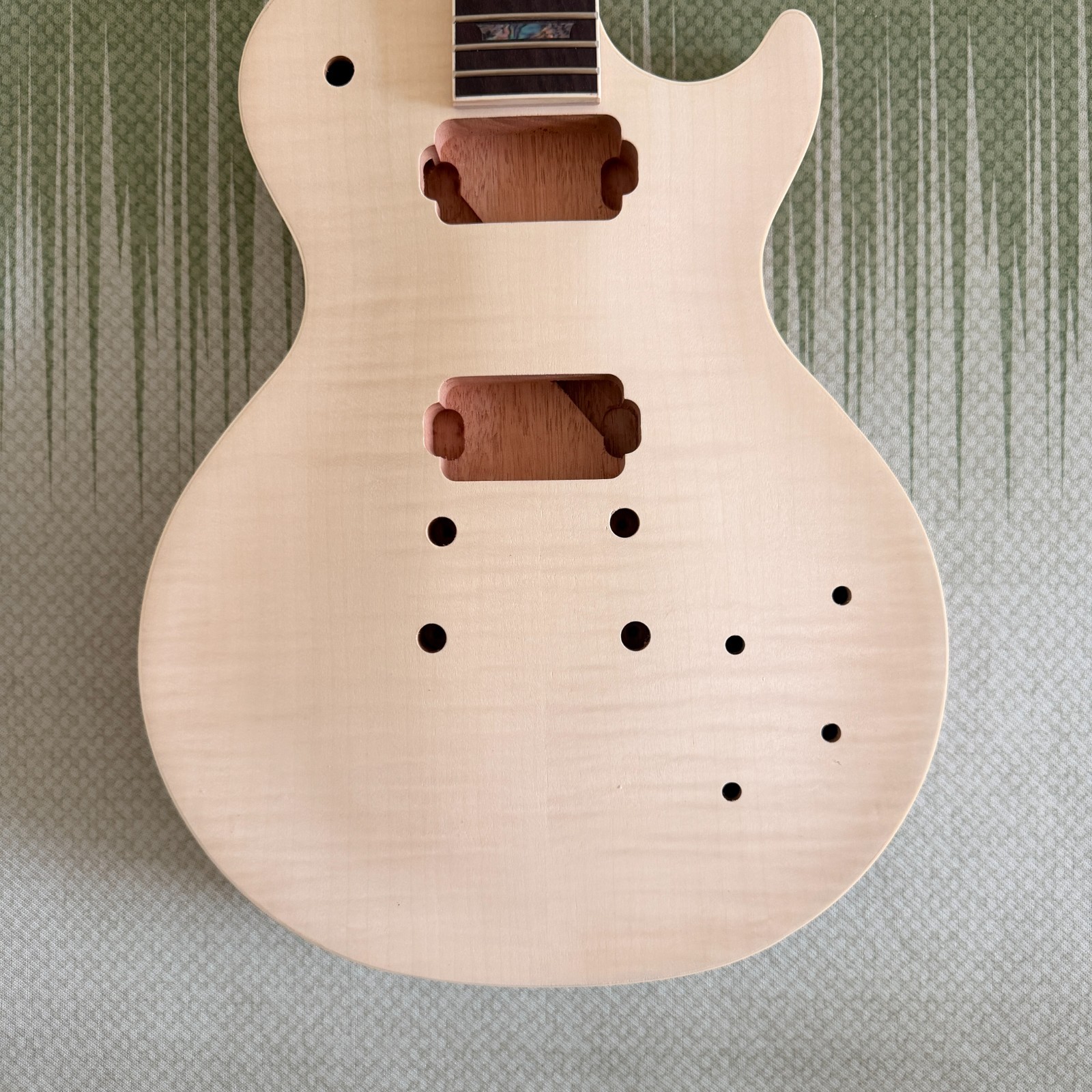 Unfinished 12 string L P DIY Electric Guitar Kit Flame Maple Top CR part bolt-on