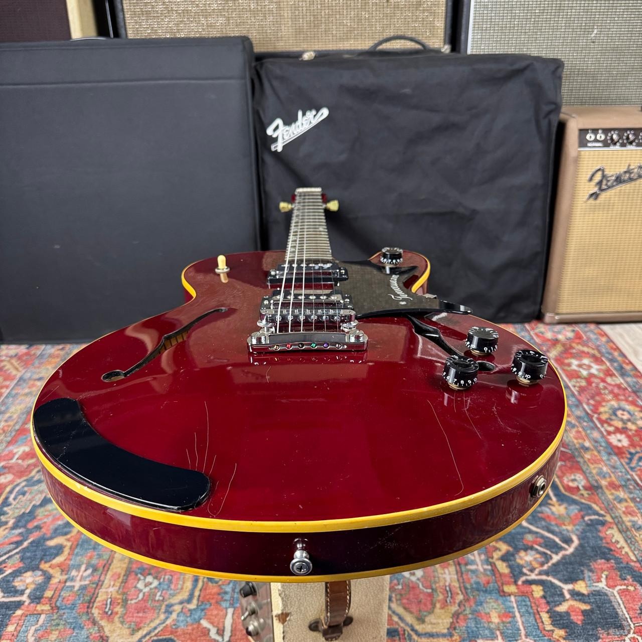 Gibson Chet Atkins Signature Tennessean Semi-Hollow Body – 1995