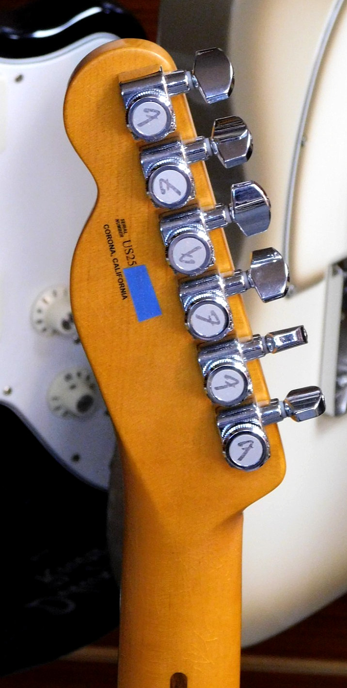 2025 Fender American Ultra Luxe Vintage ’60s Telecaster Custom w/Case! VERY NICE
