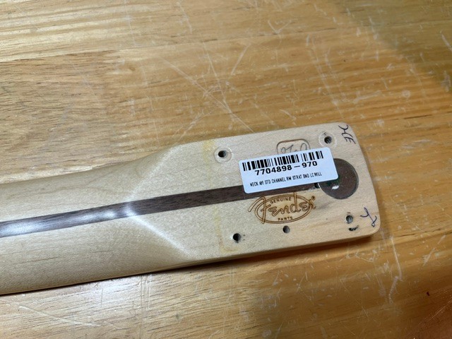 Fender American Channel Bound Stratocaster Neck, 21 Med Jumbo Frets – Rosewood