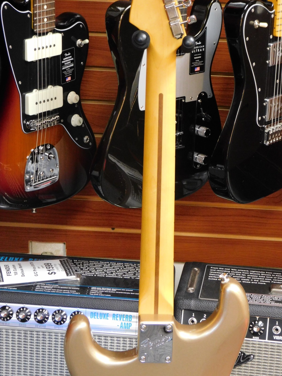 Fender American Professional Classic Stratocaster Faded Firemist Gold MINT!