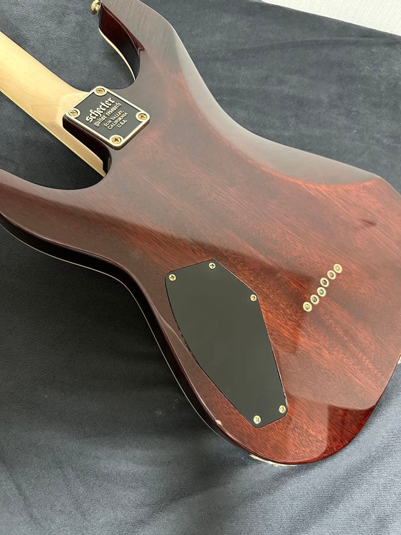 Schecter Omen Extreme-6 Gnat Electric Guitar Mahogany Maple Rosewood 648mm