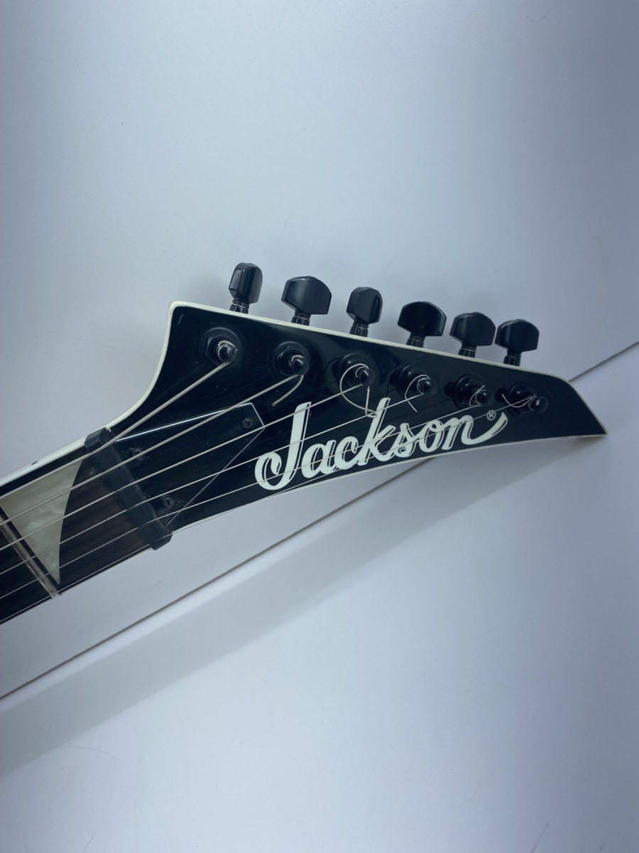 Jackson JS22 Dinky Electric Guitar – Snow White (WMP018249)