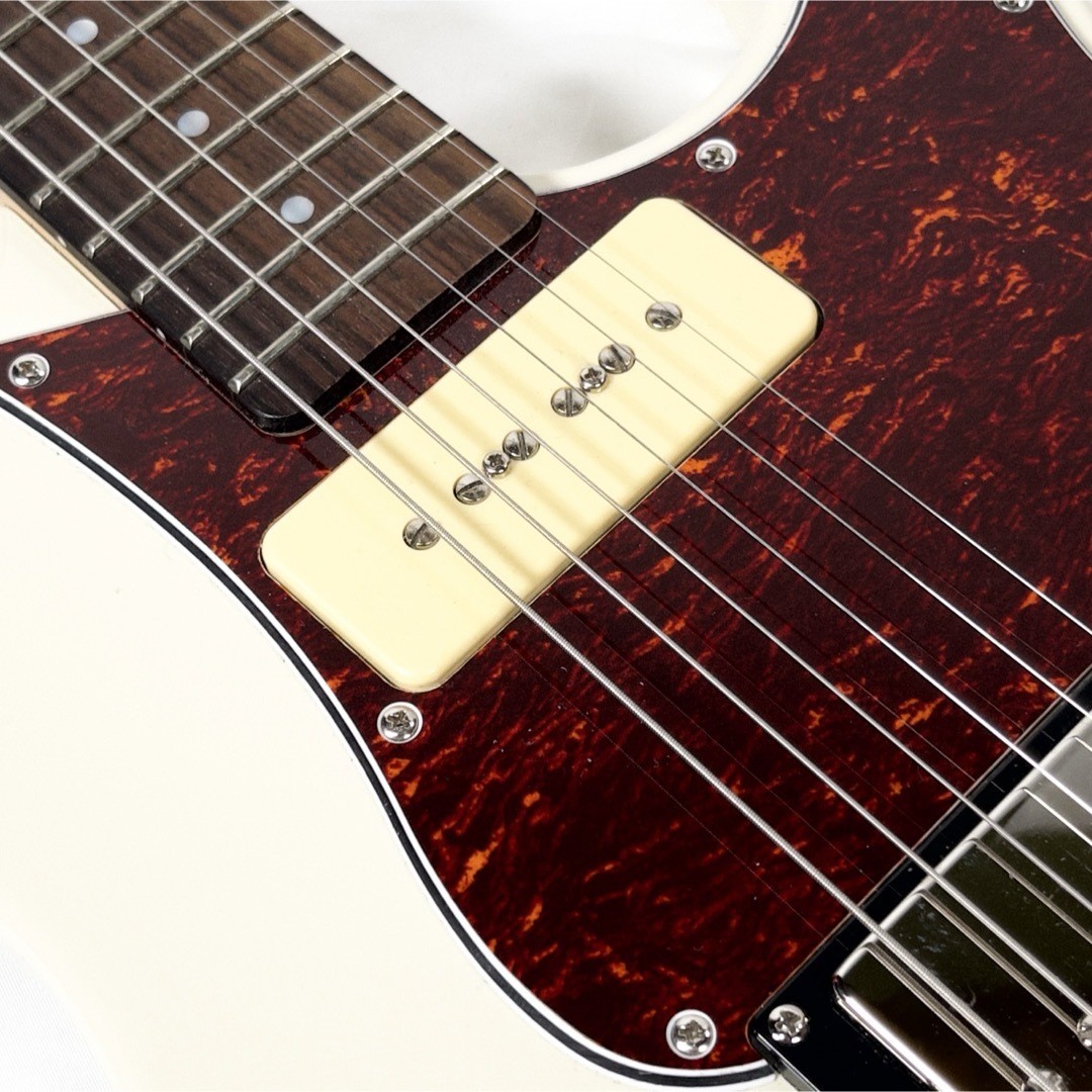 Equipped with YAMAHA Pacifica PAC311H VWH P-90