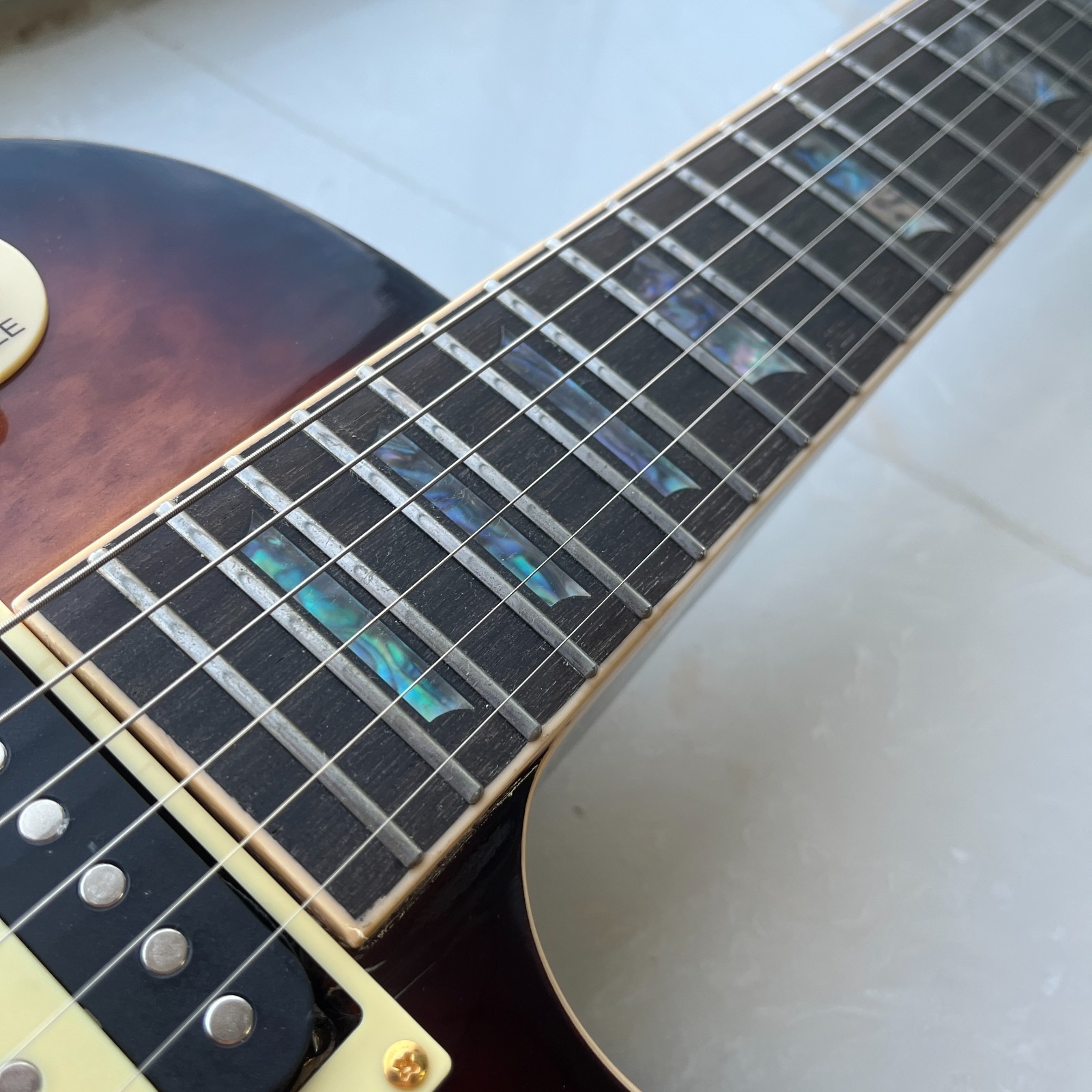 Brown LP Style Electric Guitar Rosewood Fingerboard Zebra pickups