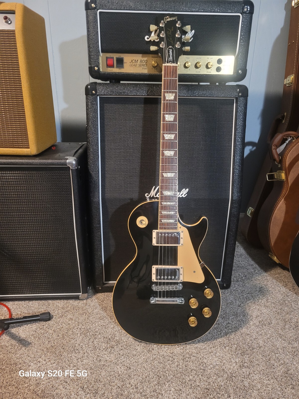 Black 1997 Les Paul Standard, Good Wood Era with Case