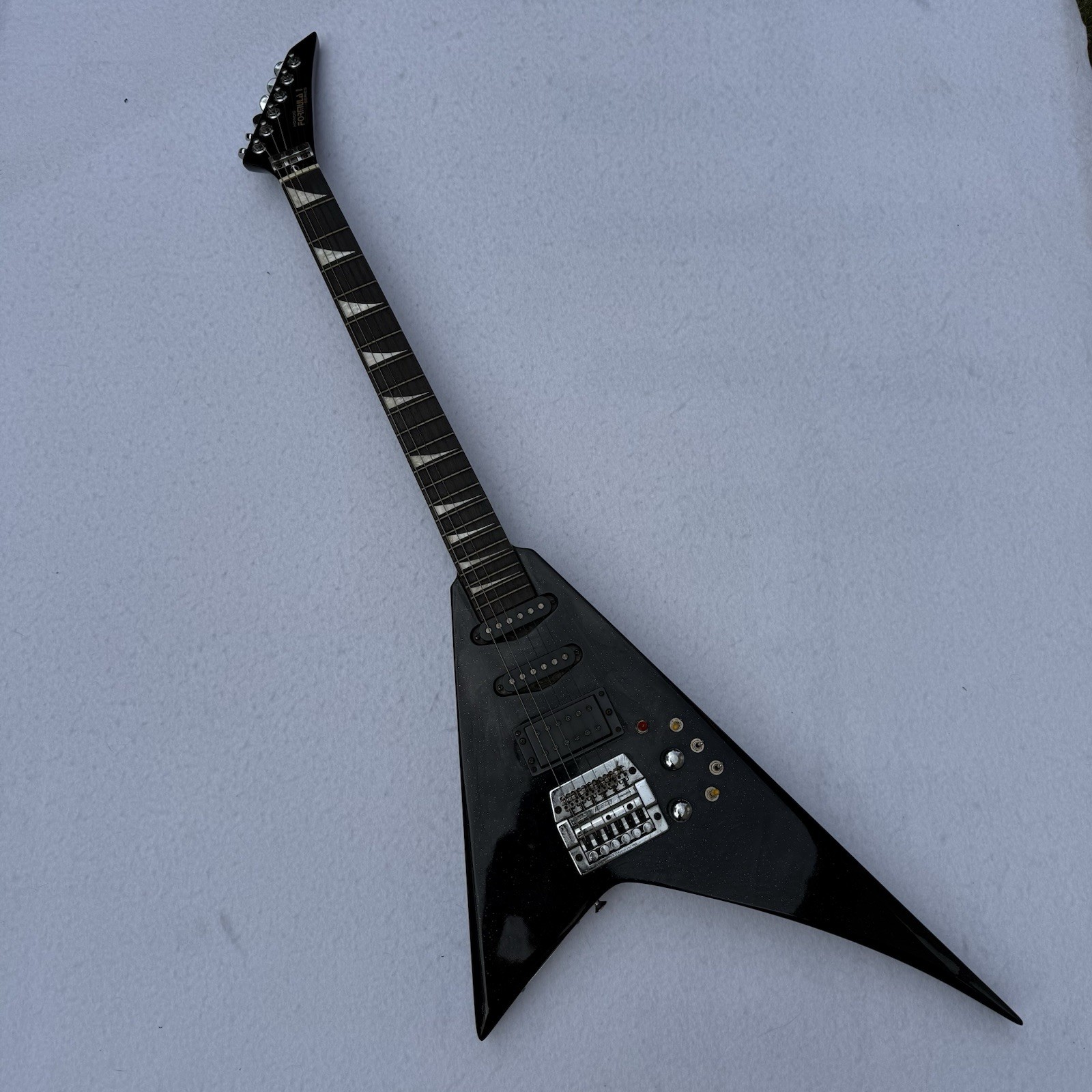 Rare Vintage 1985 Hondo Formula 1 H-772 KT Reverse Flying V
