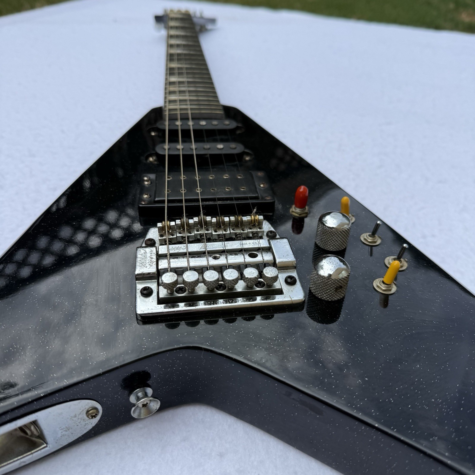 Rare Vintage 1985 Hondo Formula 1 H-772 KT Reverse Flying V