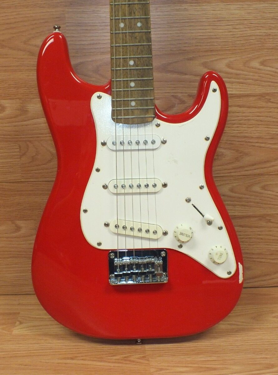 Bright Red Squier Mini Fender Stratocaster Electric Right Handed Guitar *READ*