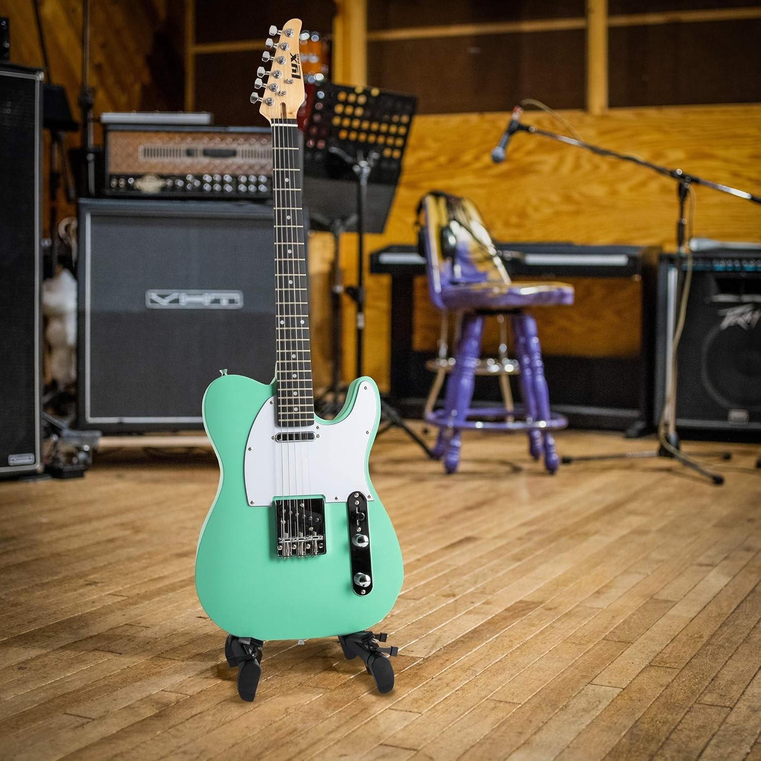 Professional Quality Electric Guitar – Green/`